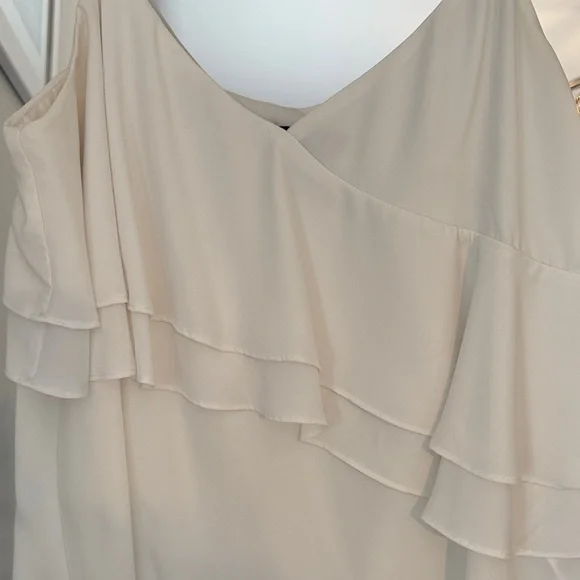 J. Crew Ruffle Women’s Top - Picture 2 of 4